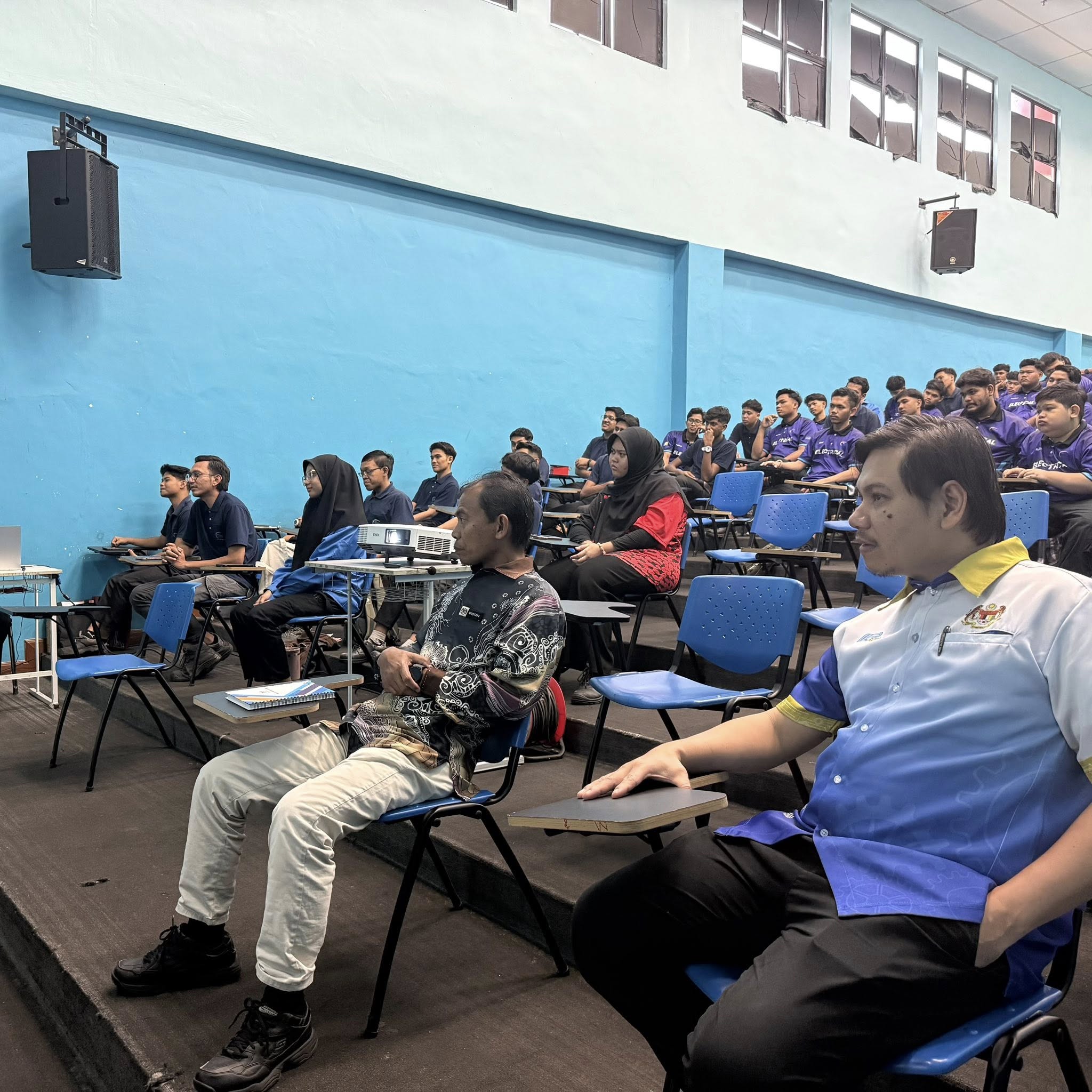 Program Rasmi